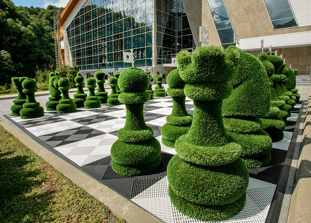 32-teiliges-schachfiguren-set-topiary-gfk-kunstrasen-schach-set_4
