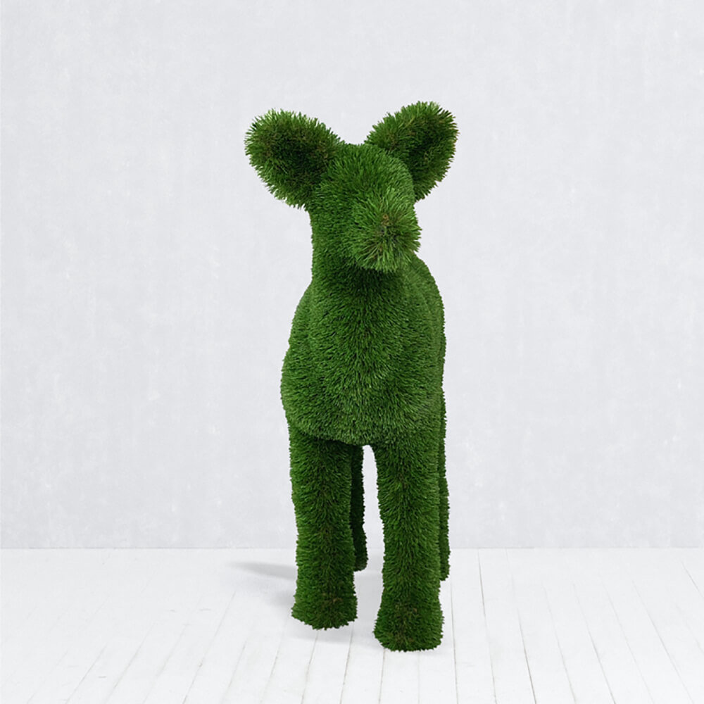 formschnitt-gartenfigur-rehkitz-glasfaserkunststoff-kunstrasen-ravina_2