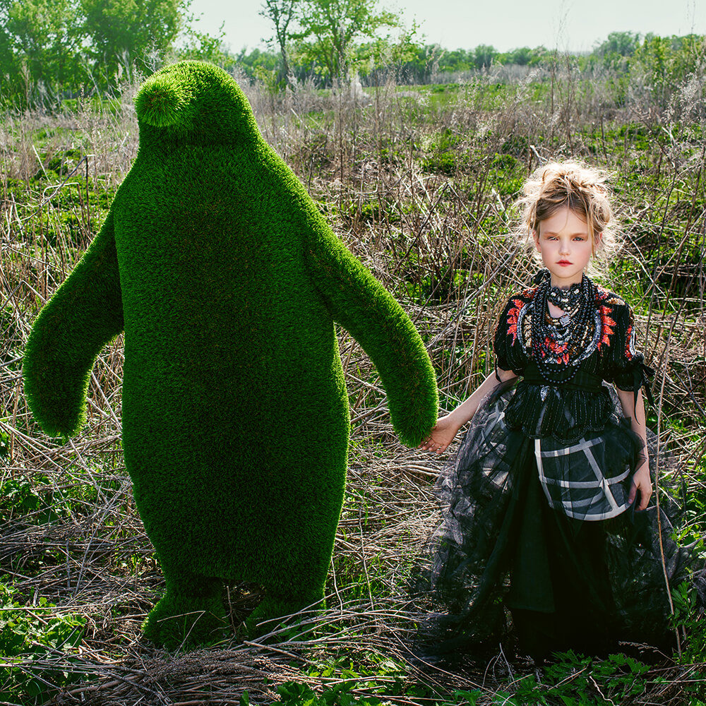 garten-skulptur-pinguin-topiary-gfk-kunstrasen-plum_6