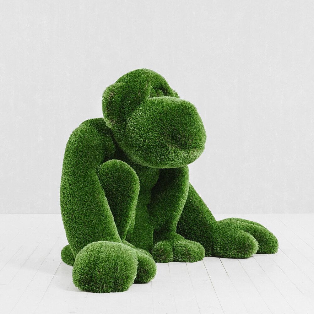gartenfigur-affe-sitzend-topiary-gfk-kunstrasen-louie_2