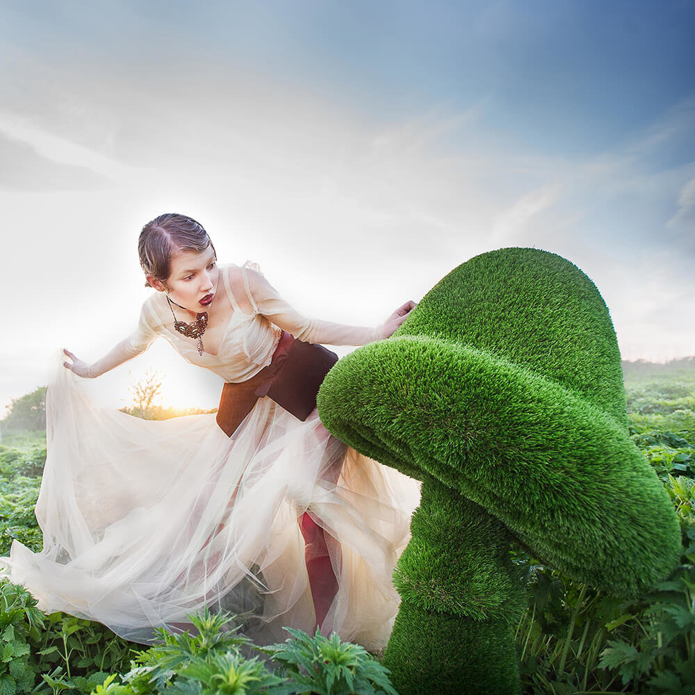 grosse-gartenfigur-pilz-gfk-kunstrasen-topiary-felino_5