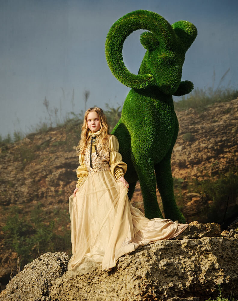grosse-steinbock-gartenfigur-topiary-gfk-kunstrasen-wilko_4