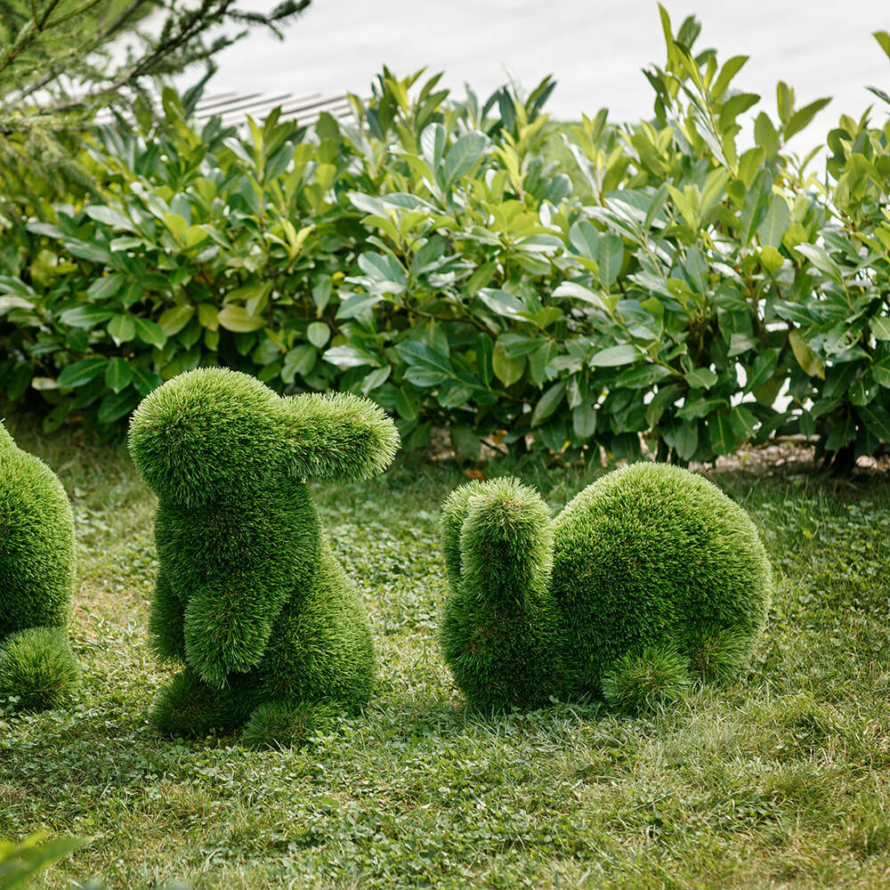 hasenfigur-fuer-den-garten-topiary-gfk-kunstrasen-herta_5