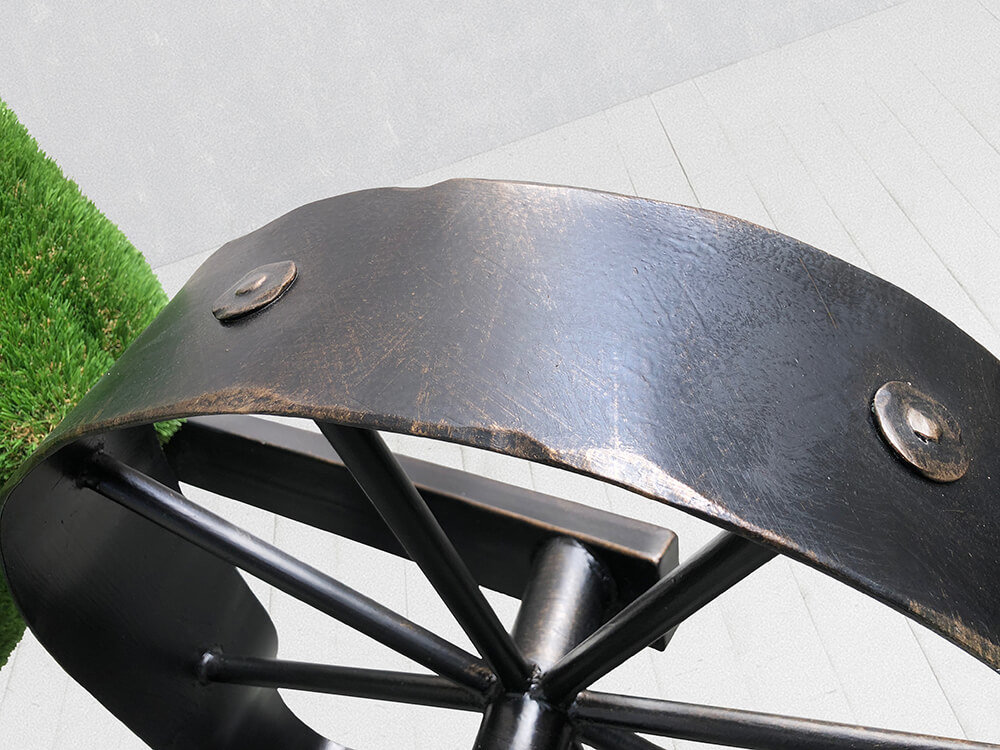 topiary-gartenfigur-schweinchen-aus-metall-gfk-kunstrasen-3-kleine-schweinchen_6