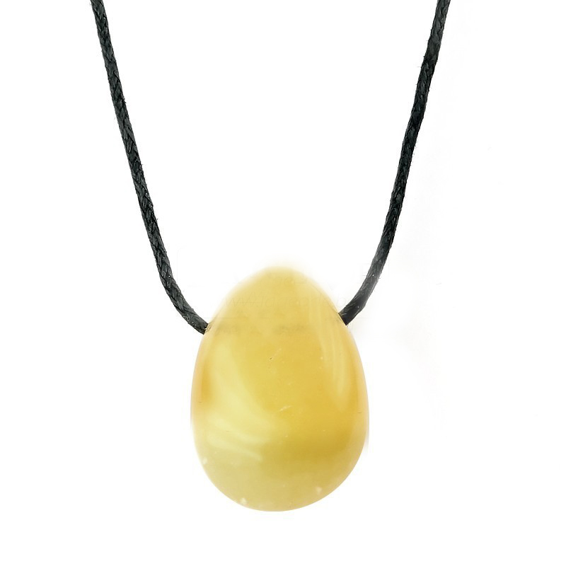 calcite-orange-pierre-percee-sur-cordon (1)