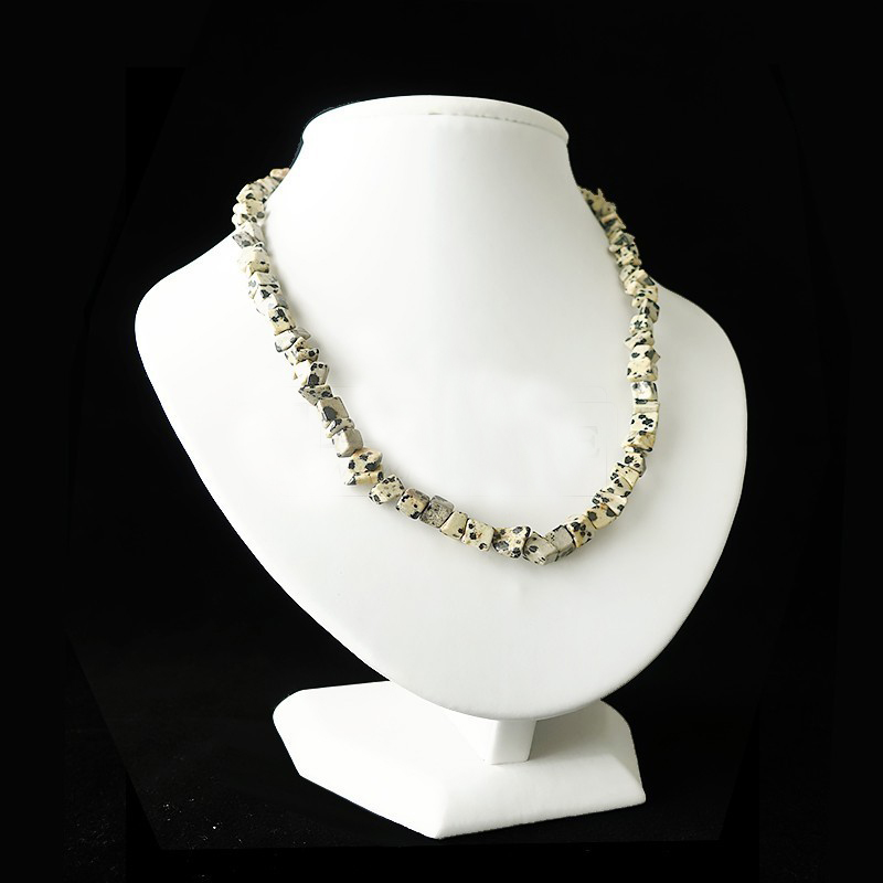 collier-baroque-jaspe-dalmatien-45-cm