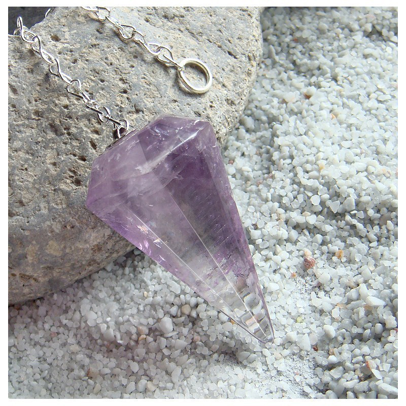 pendule-a-facettes-en-amethyste